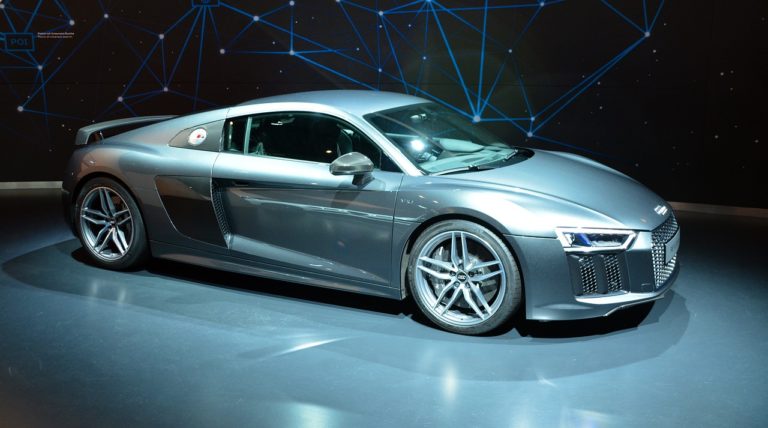 Audi V8 - Wszystko, co musisz wiedzieć o kultowym samochodzie z niezawodnym silnikiem