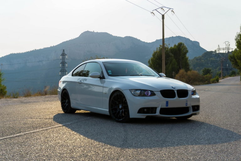 Chorzów wypożyczalnia aut – szybki sposób na mobilność bez własnego auta